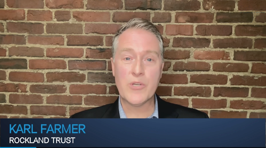 Karl Farmer says investors have to "be comfortable with short-term volatility" as the markets approach the 3Q.