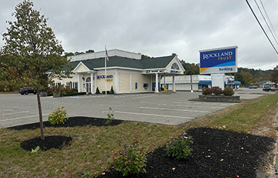 Rockland Trust Fitchburg branch location.