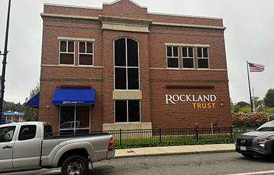 Rockland Trust Leominster branch location.